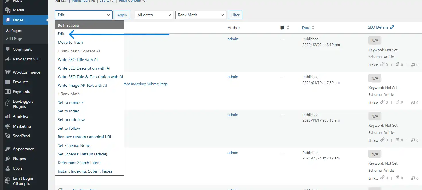 open the Bulk Actions dropdown and select Edit